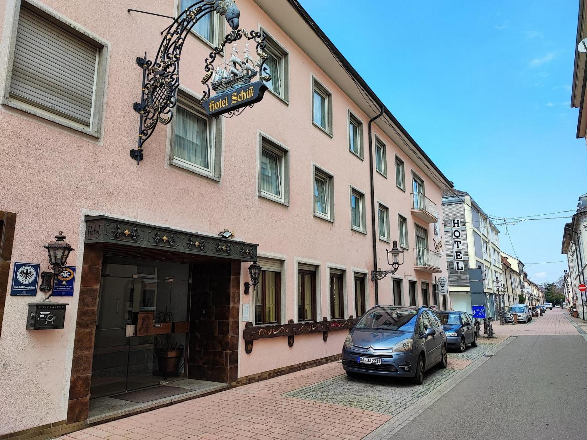 Hotel Schiff Rastatt Exterior photo